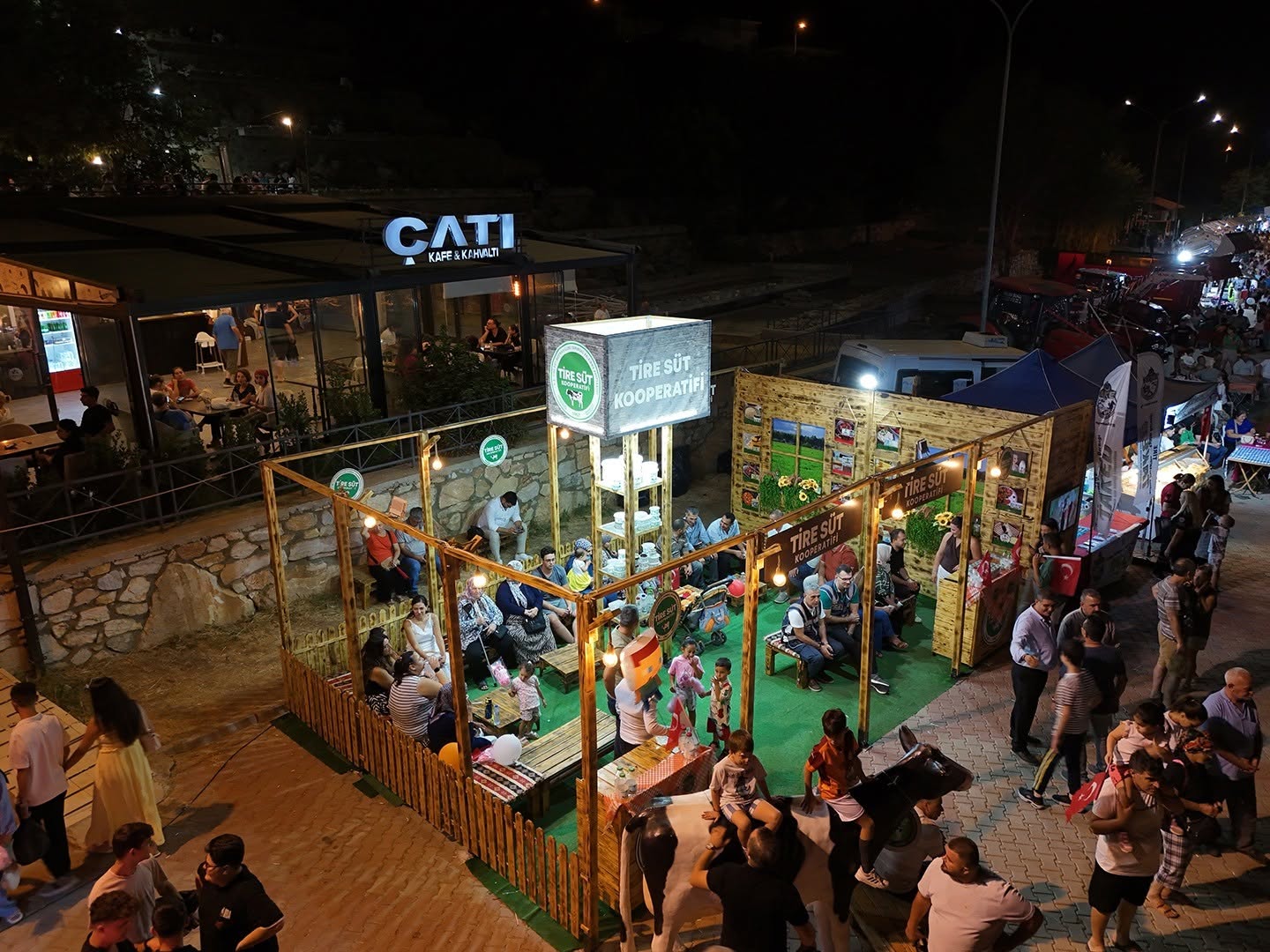 Tire Süt Kooperatifi Kurtuluş Şenliklerinde En Gözde Stand Oldu