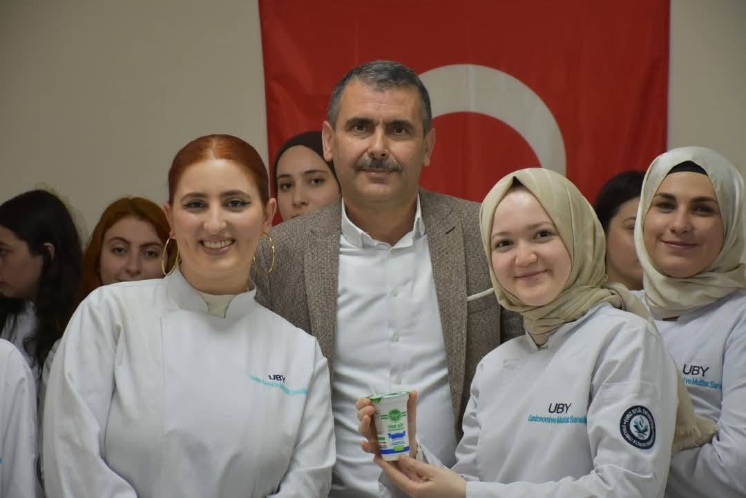 Dokuz Eylül Üniversitesi Gastronomi Bölümü Öğrencileri Tire Süt Kooperatifi'ni Ziyaret Etti