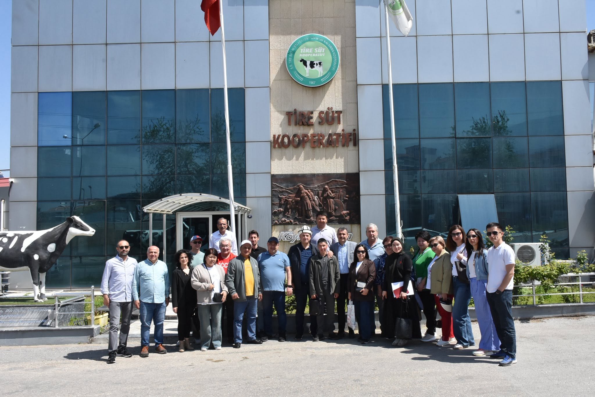 Kırgız Heyetten Tire Süt Kooperatifine İlgi